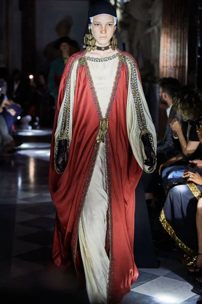 Look 86